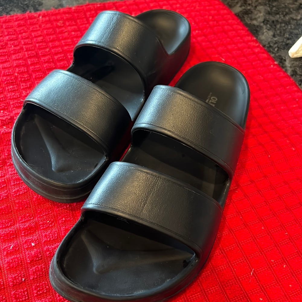 Old Navy slides
